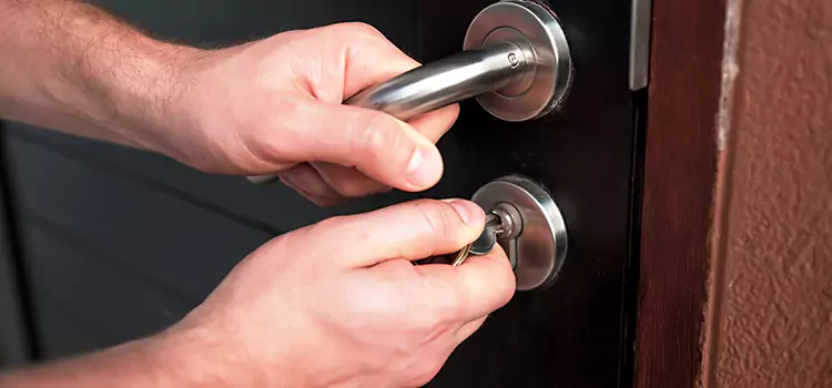 Pella Storm Door Lock Body Replacement Newton